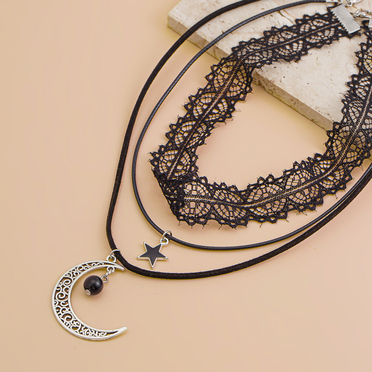lace necklace