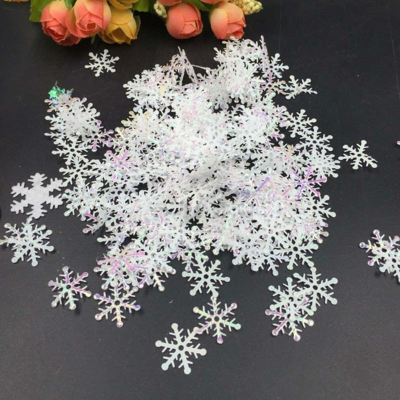 200pcs 3cm Christmas Tree Snowflakes