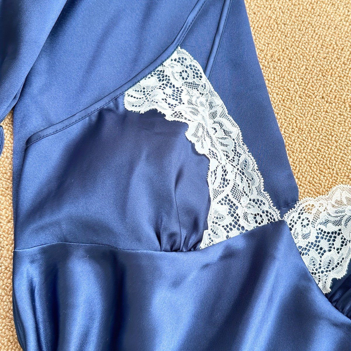 Elegant Women's Silk Sleepwear Set