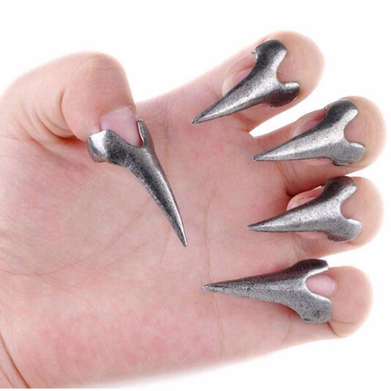 Vintage Claw Nail Rings Halloween