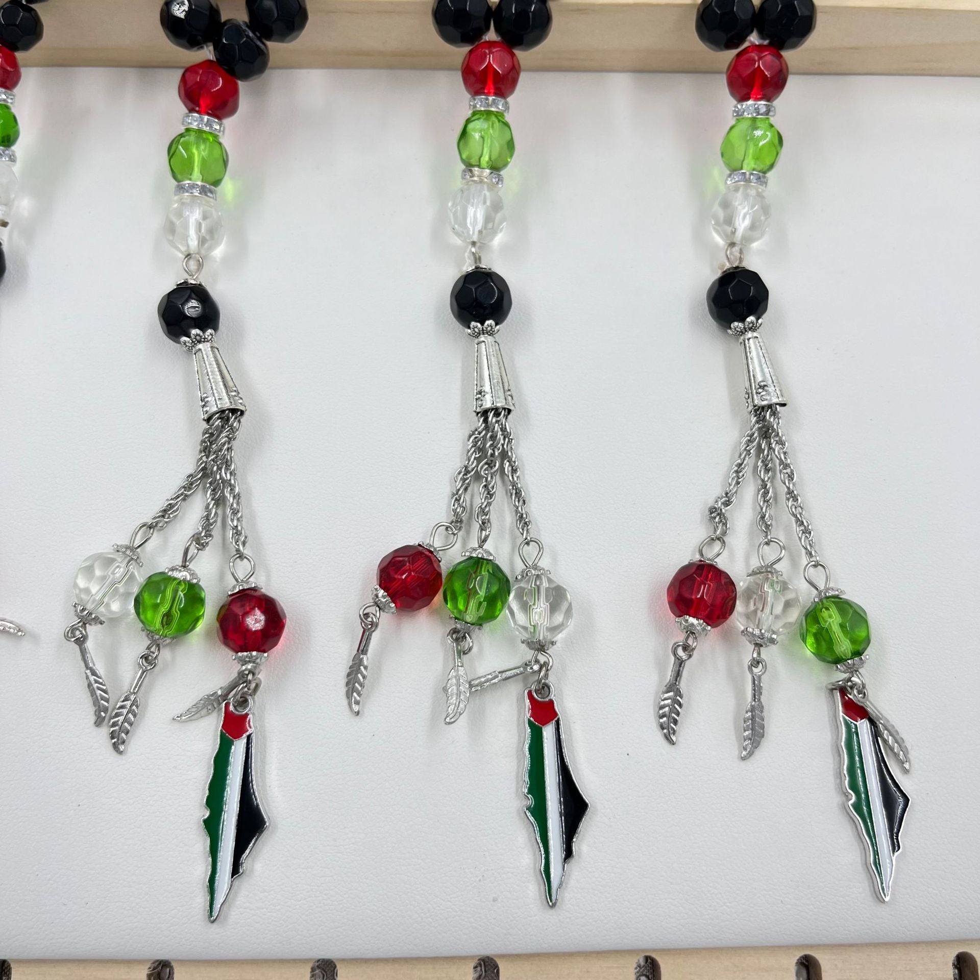 Palestinian flag prayer beads