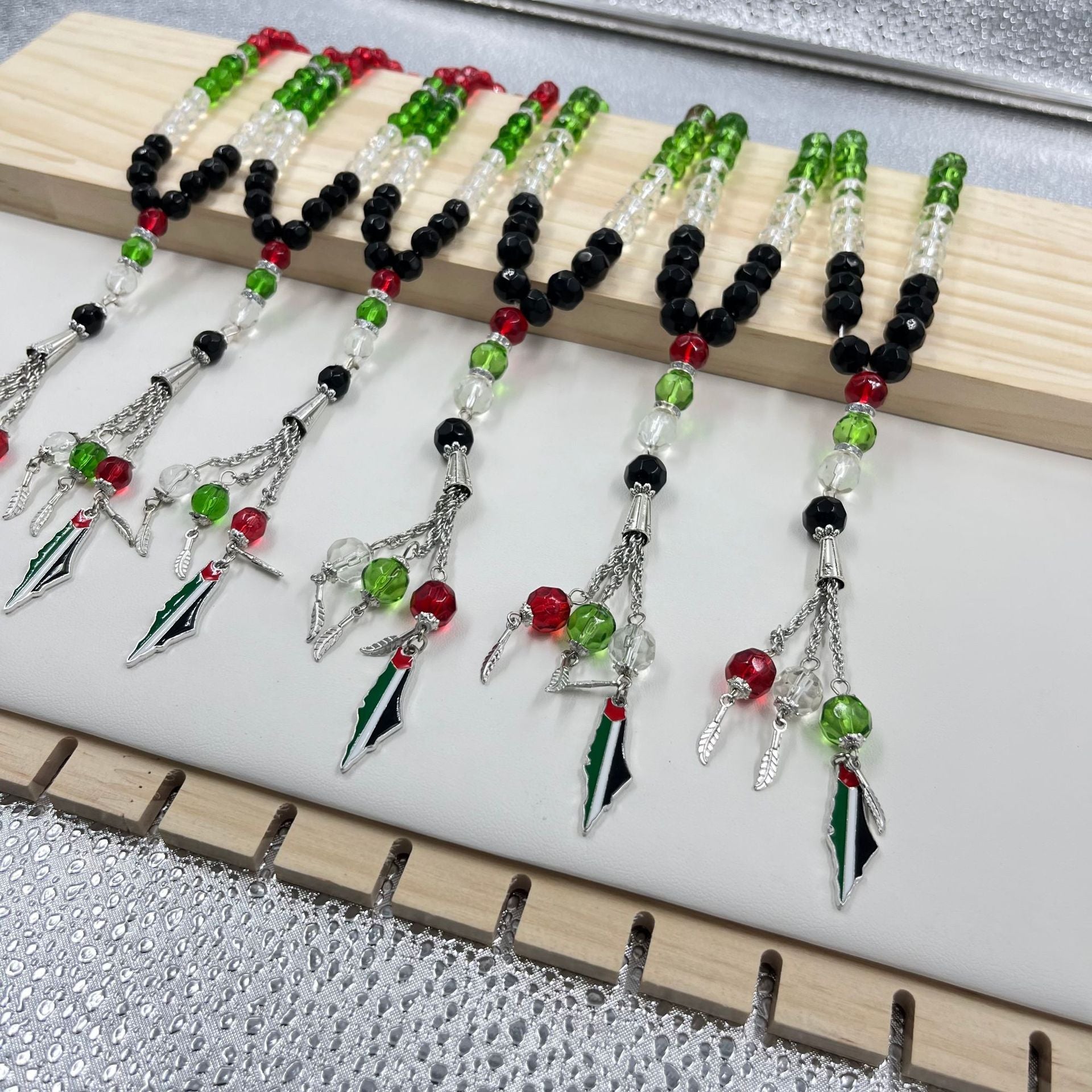 Palestinian flag prayer beads