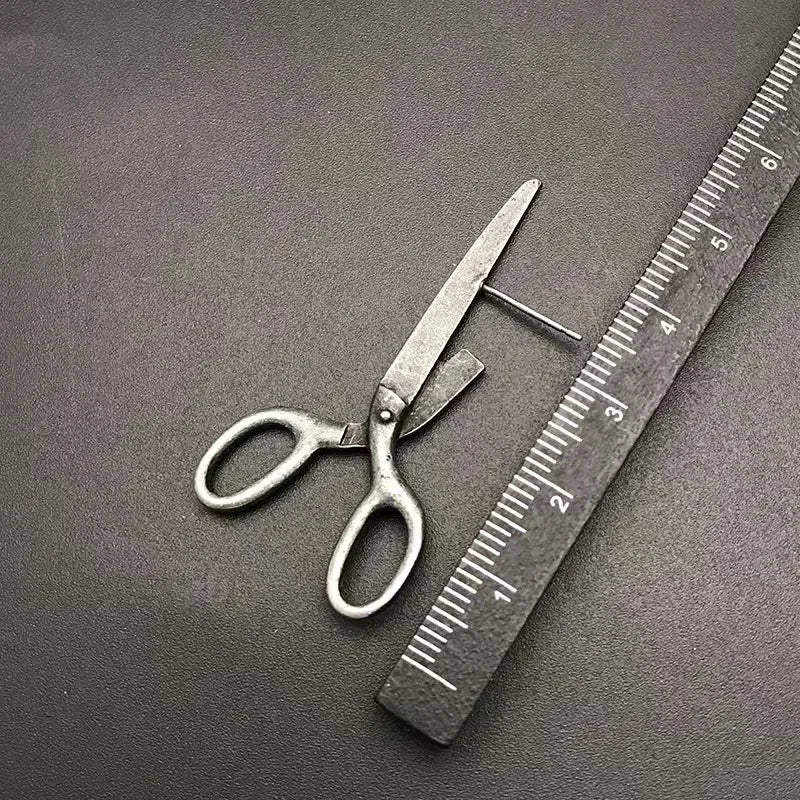 Dark Gothic Vintage Imitation Scissors Stud Earrings