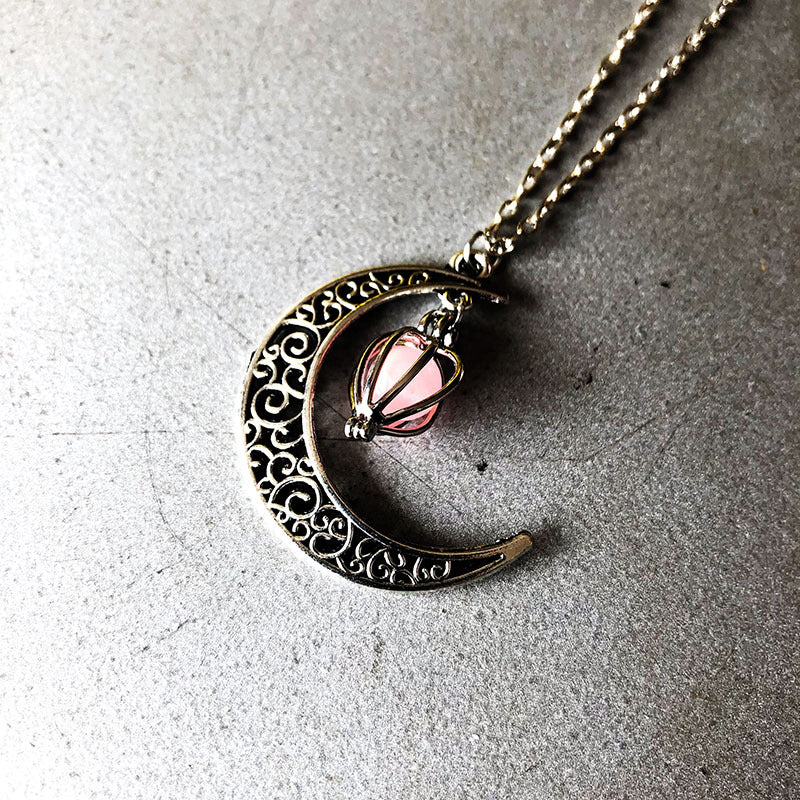 Moon Glowing Necklace