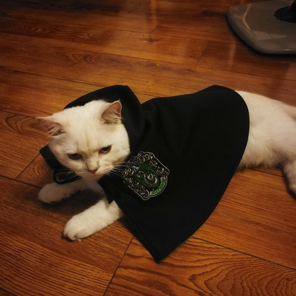 Cute cloak Halloween pet costume